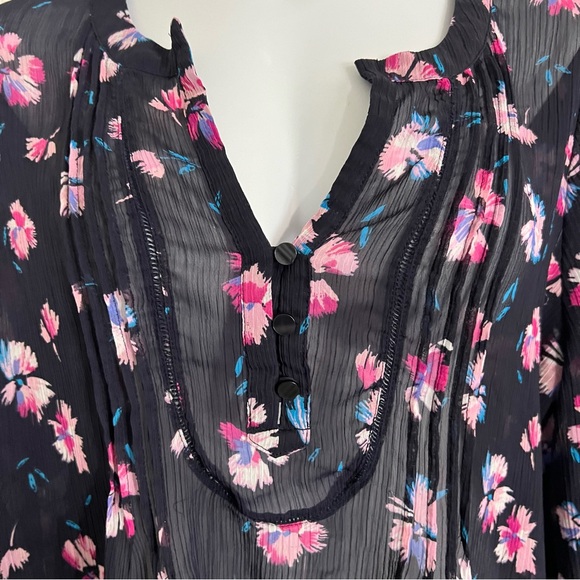 St Johns Bay Womens Top XL Blue Floral Semi Sheer 3/4 Sleeve Split Neck J13 - Picture 4 of 6